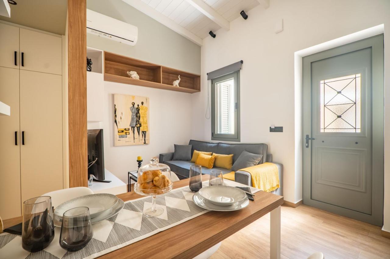 Antigone'S Lux Home 10Mins Walk To Beach, Old Town, City 干尼亞 外观 照片