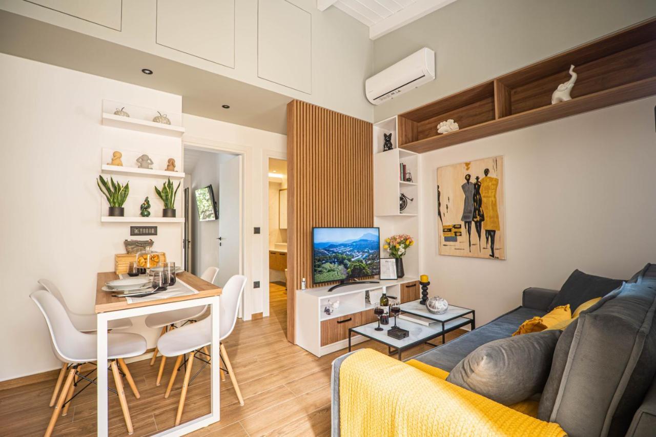 Antigone'S Lux Home 10Mins Walk To Beach, Old Town, City 干尼亞 外观 照片