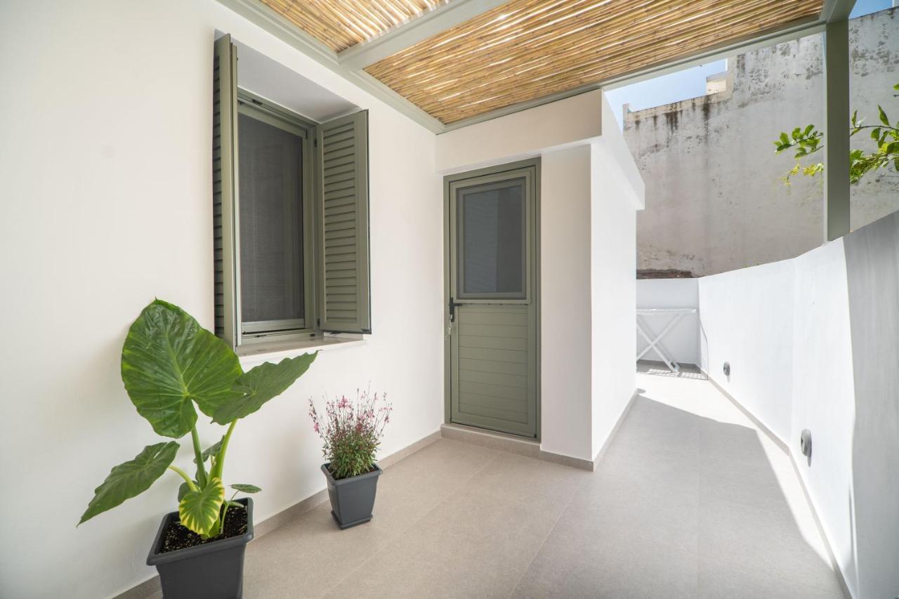 Antigone'S Lux Home 10Mins Walk To Beach, Old Town, City 干尼亞 外观 照片