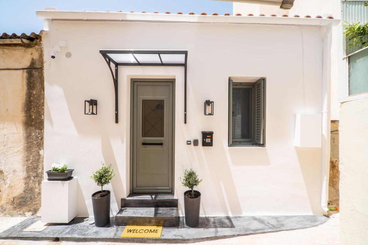 Antigone'S Lux Home 10Mins Walk To Beach, Old Town, City 干尼亞 外观 照片